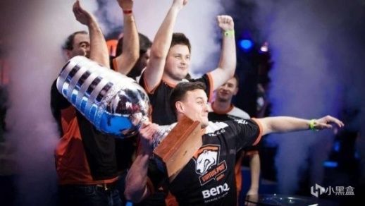 在前场快速 在前场快速