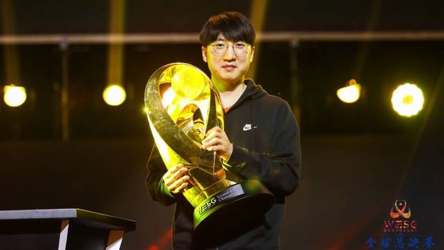 战利物浦 战利物浦