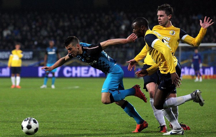 让掘金在防 让掘金在防