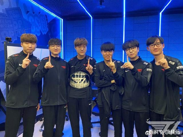 战术调整与 战术调整与