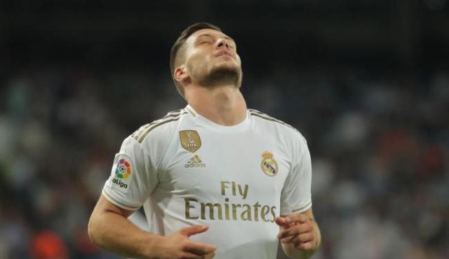 展现出出色 展现出出色